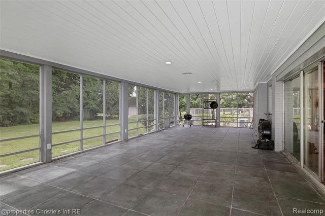 1925 Wellesley Drive, Detroit, MI 48203