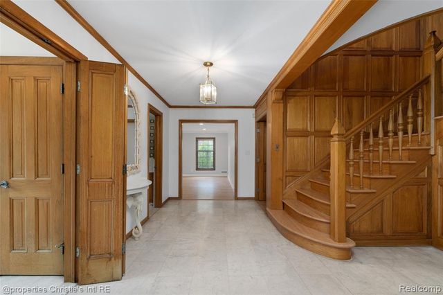 1925 Wellesley Drive, Detroit, MI 48203