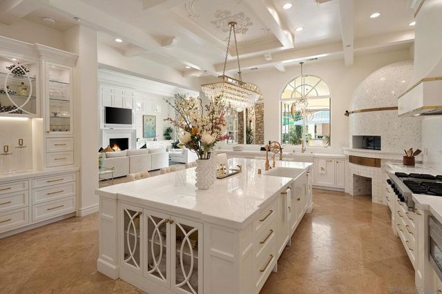 6709 Calle Ponte Bella, Rancho Santa Fe, CA 92091