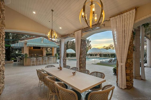 6709 Calle Ponte Bella, Rancho Santa Fe, CA 92091