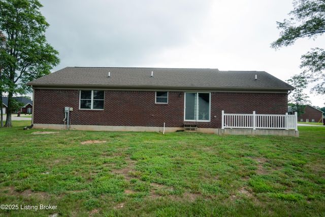 309 River Cliff Blvd, Brandenburg, KY 40108