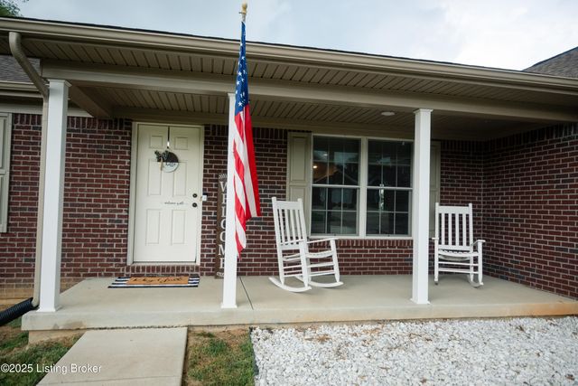 309 River Cliff Blvd, Brandenburg, KY 40108