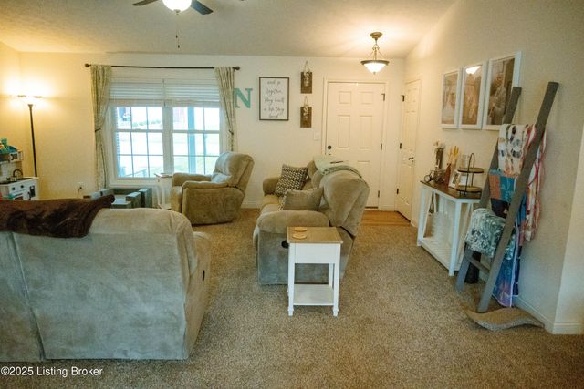 309 River Cliff Blvd, Brandenburg, KY 40108