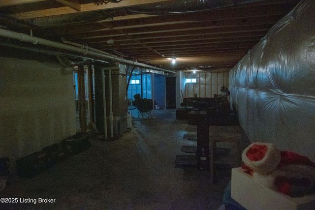 309 River Cliff Blvd, Brandenburg, KY 40108