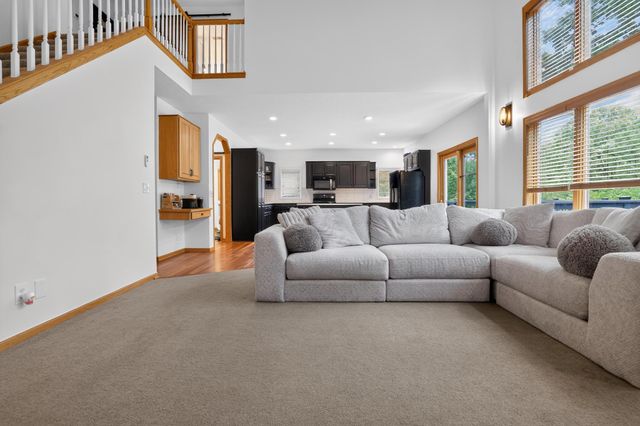 13085 56th Street N, Stillwater, MN 55082