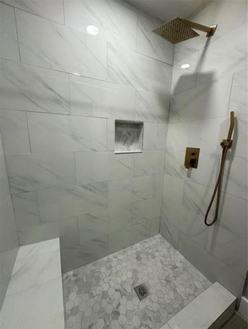 8005 Bowen Street 5, Houston, TX 77051