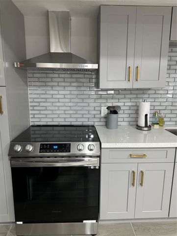 8005 Bowen Street 5, Houston, TX 77051