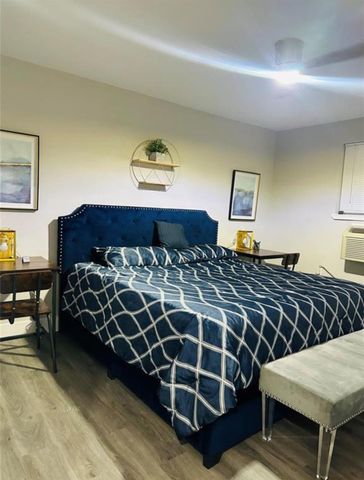 8005 Bowen Street 5, Houston, TX 77051