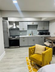 8005 Bowen Street 5, Houston, TX 77051