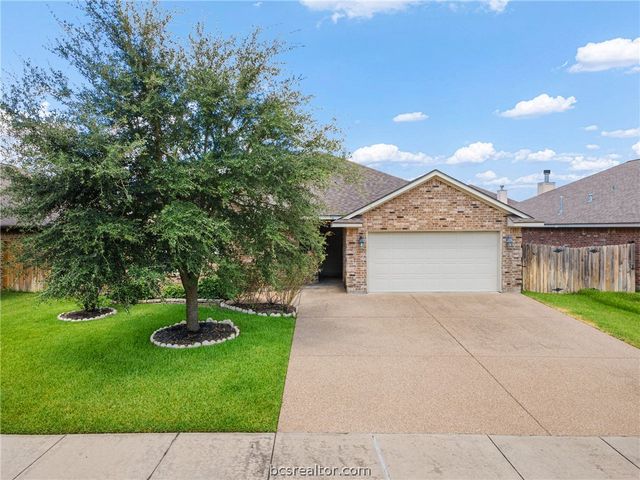 915 Dove Run Trail, College Station, TX 77845
