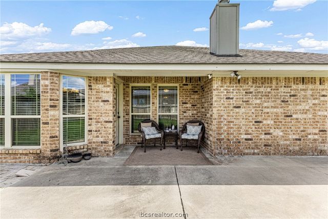 915 Dove Run Trail, College Station, TX 77845