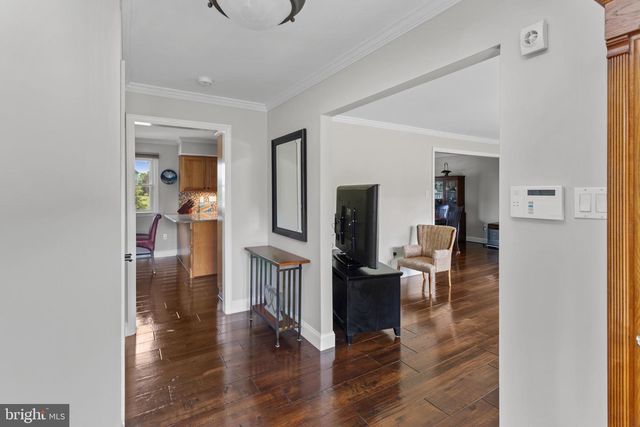 146 HANKINS RD, Hightstown, NJ 08520