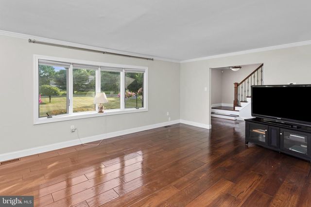 146 HANKINS RD, Hightstown, NJ 08520