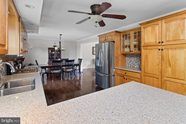 146 HANKINS RD, Hightstown, NJ 08520