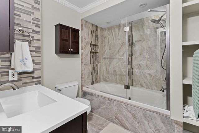 146 HANKINS RD, Hightstown, NJ 08520