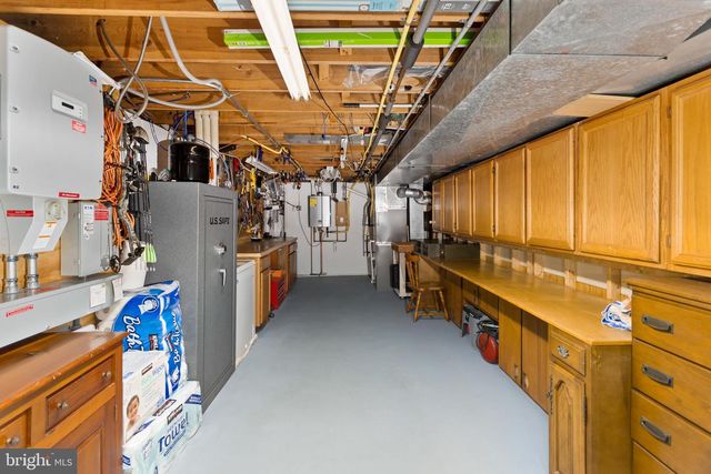 146 HANKINS RD, Hightstown, NJ 08520