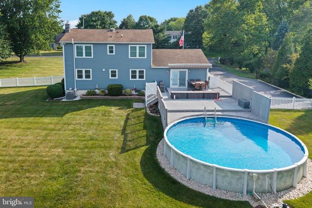 146 HANKINS RD, Hightstown, NJ 08520