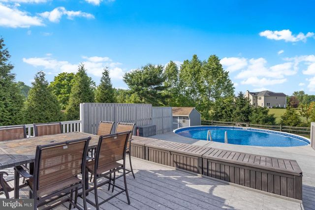 146 HANKINS RD, Hightstown, NJ 08520
