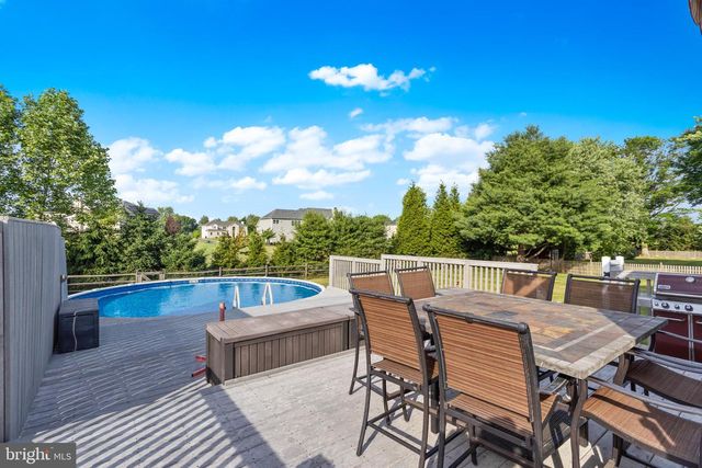146 HANKINS RD, Hightstown, NJ 08520