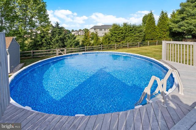 146 HANKINS RD, Hightstown, NJ 08520