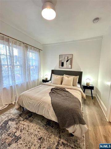 48 Maple Avenue 2, Montclair, NJ 07042