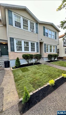 48 Maple Avenue 2, Montclair, NJ 07042