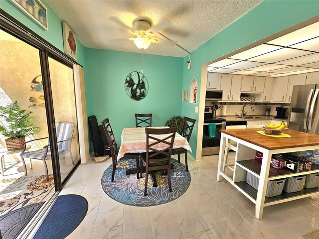 315 30TH AVENUE W B307, Bradenton, FL 34205