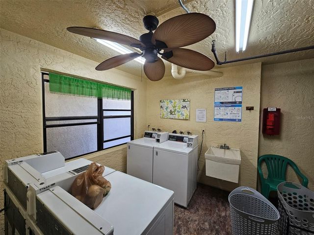 315 30TH AVENUE W B307, Bradenton, FL 34205