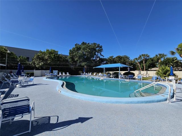 315 30TH AVENUE W B307, Bradenton, FL 34205