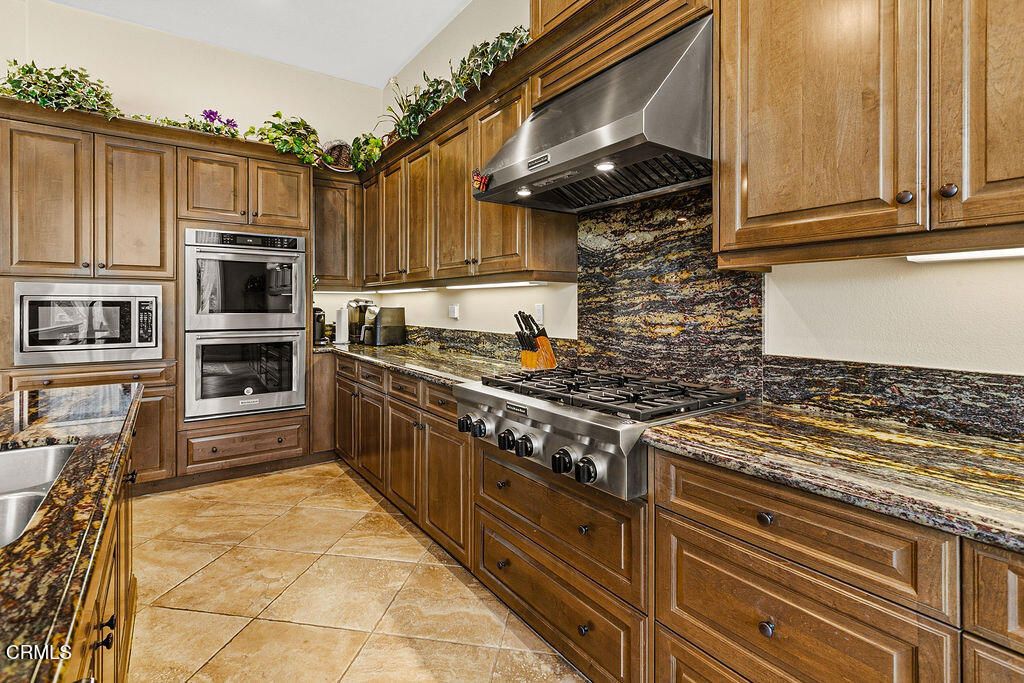 Image 30 of property listing at 7274 Hightop Street, Moorpark, CA 93021