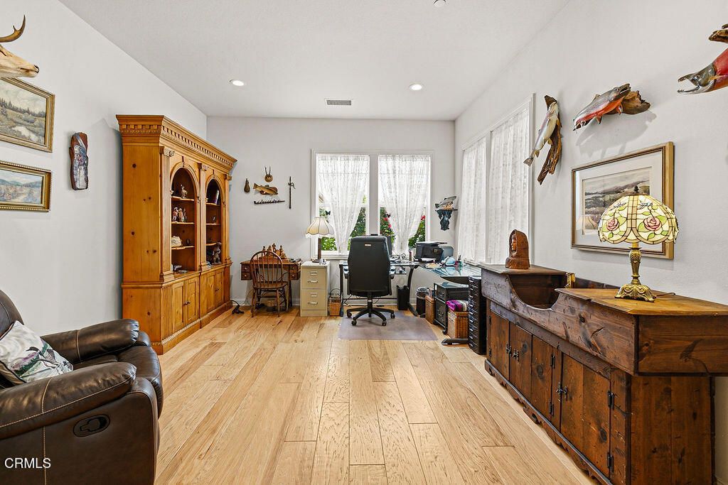 Image 32 of property listing at 7274 Hightop Street, Moorpark, CA 93021