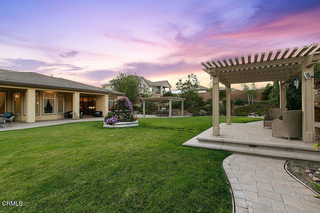 Image 6 of property listing at 7274 Hightop Street, Moorpark, CA 93021