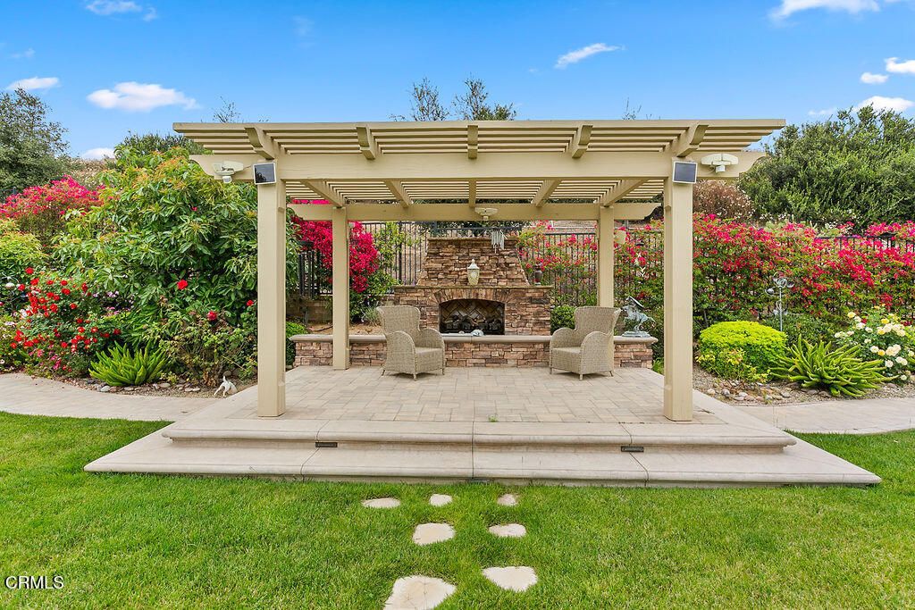 Image 74 of property listing at 7274 Hightop Street, Moorpark, CA 93021