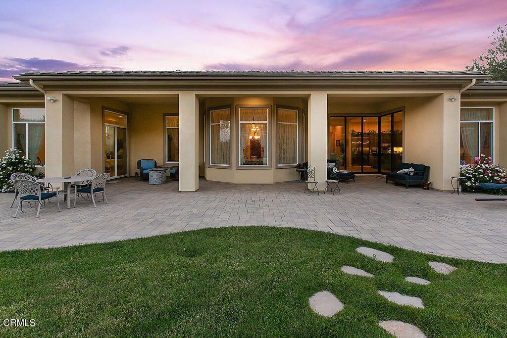 Image 8 of property listing at 7274 Hightop Street, Moorpark, CA 93021