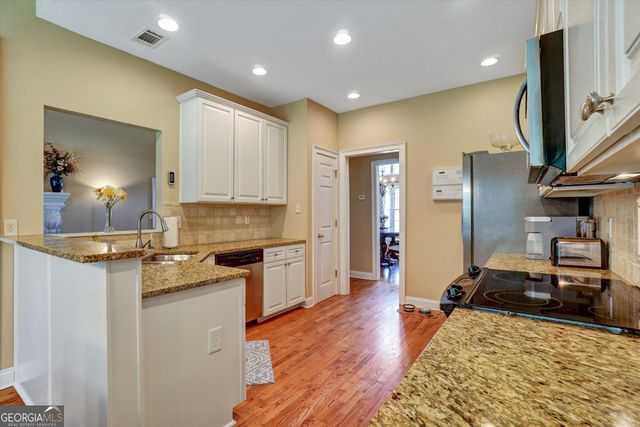 5813 Coles Court, Buford, GA 30518