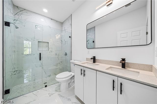 2509 52nd ST W, Lehigh Acres, FL 33971