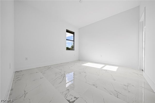 2509 52nd ST W, Lehigh Acres, FL 33971