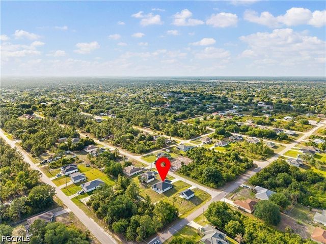 2509 52nd ST W, Lehigh Acres, FL 33971