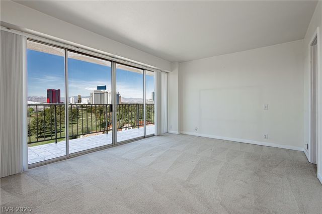 3111 Bel Air Drive 10C, Las Vegas, NV 89109