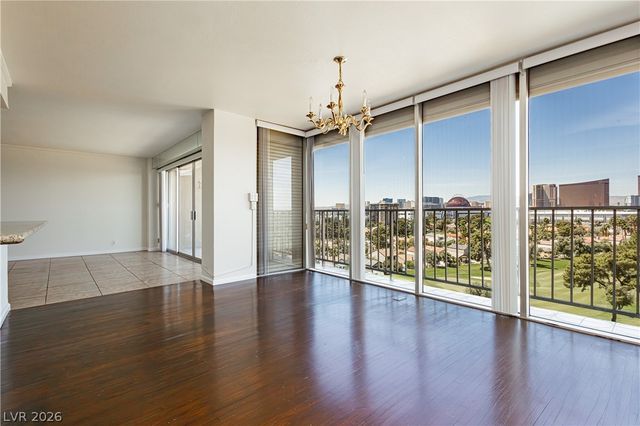 3111 Bel Air Drive 10C, Las Vegas, NV 89109