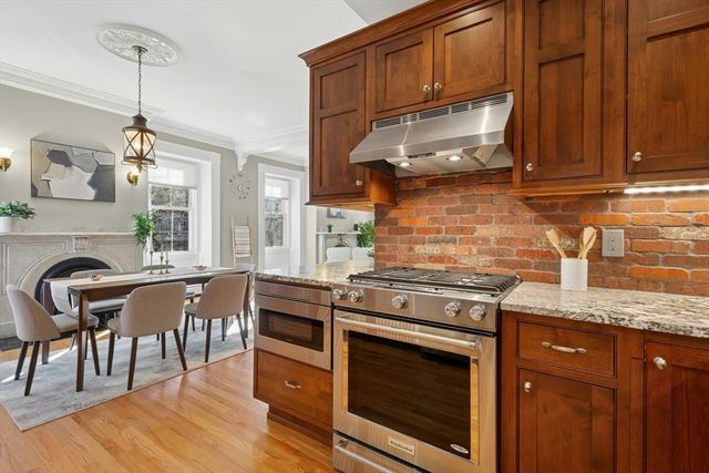 149a Bishop Allen Drive A, Cambridge, MA 02139