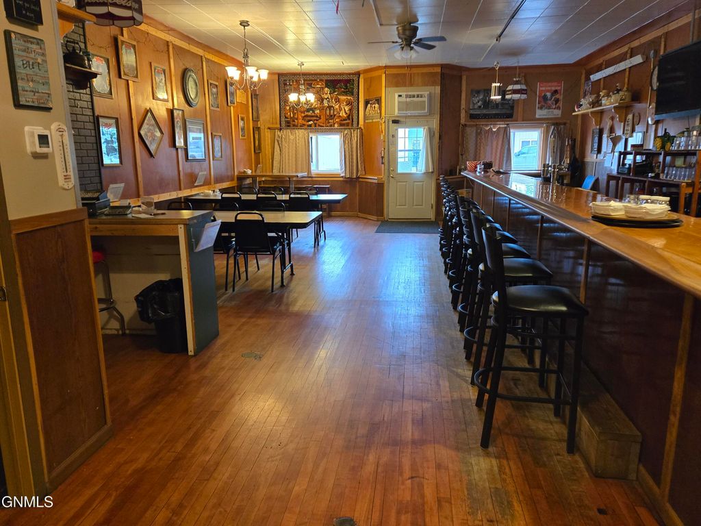 745 1/2 Sherman Street S, Leola, SD 57456 photo 13