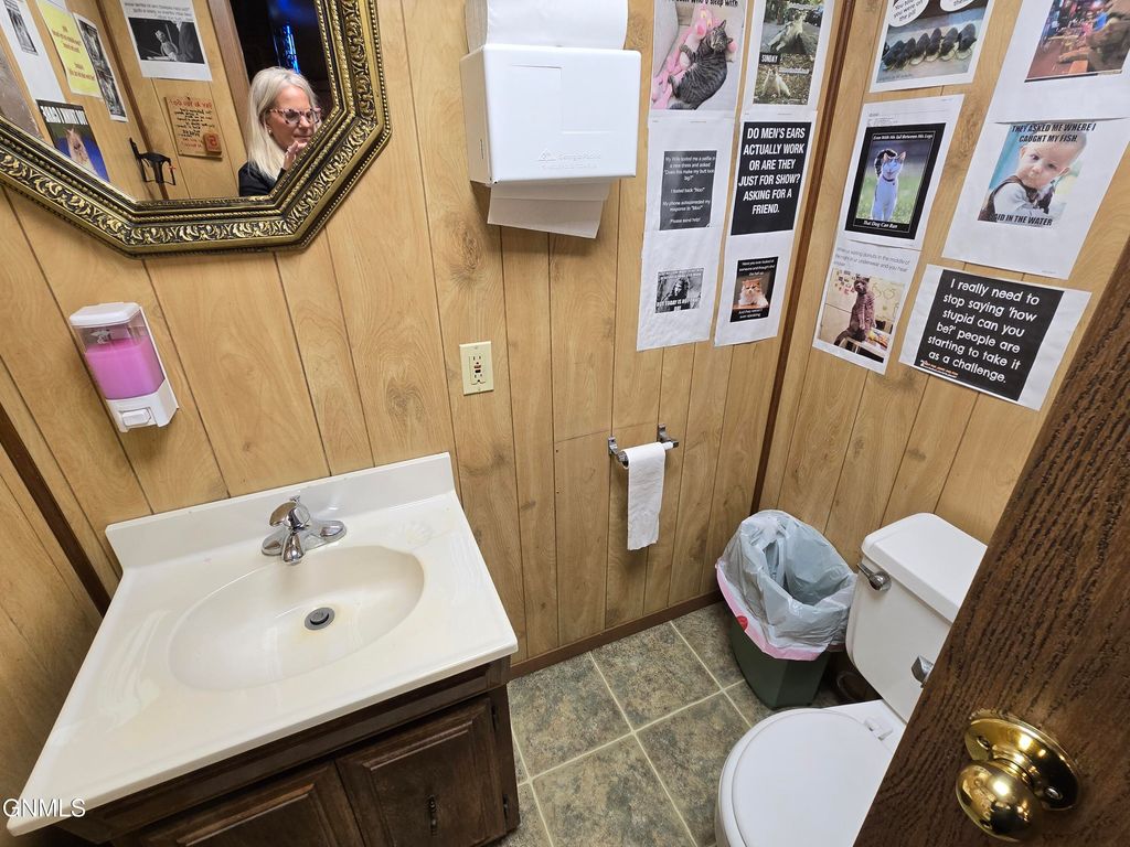 745 1/2 Sherman Street S, Leola, SD 57456 photo 15