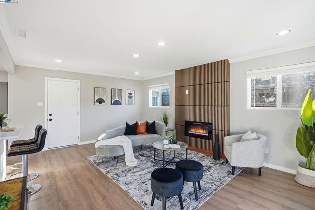 1699 Bandoni Ave, San Lorenzo, CA 94580