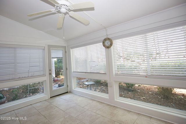 57 Village Green Circle, Southern Pines, NC 28387