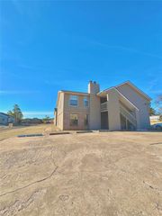 233 Chalmette Drive C, Norman, OK 73071