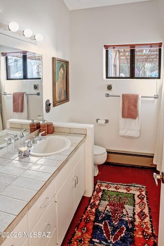 6715 N Camino Padre Isidoro, Tucson, AZ 85718