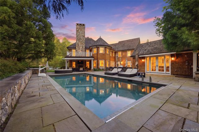 16 Wrights Mill Road, Armonk, NY 10504