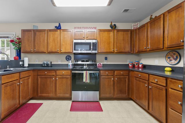 120 Thistle Road, Goose Creek, SC 29445