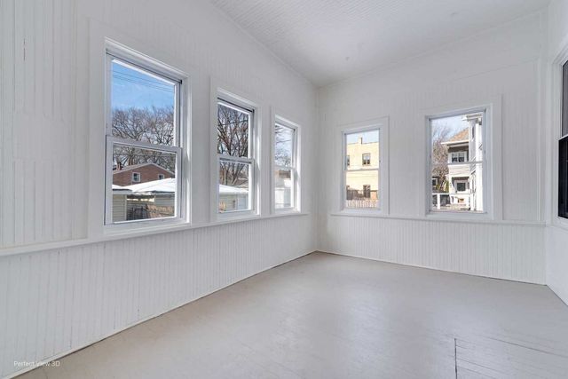 1122 Sherman Avenue 2, Evanston, IL 60202